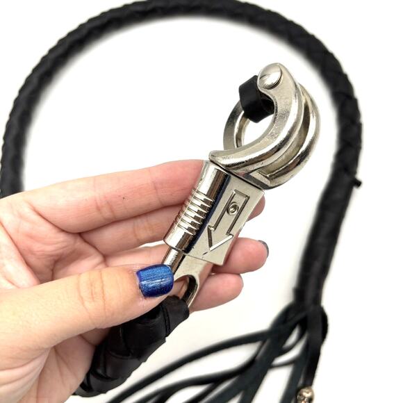 NEW Dream Apparel Black Braided Leather Silver Skull Tassel Get Back Whip 42" - Picture 4 of 11